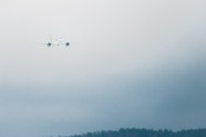 CS300 airBaltic ierodas Rīgā - 3