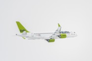 CS300 airBaltic ierodas Rīgā - 9