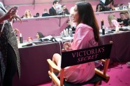 'Victoria's Secret' modeles gatavojas lielajam šovam - 16
