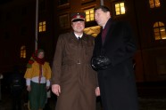 Valsts prezidents iededz Rīgas pils Ziemassvētku egli - 7