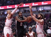 Basketbols: Spurs vs Bulls - 2