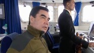 Turkmenistānas prezidents Gurbanguli Berdimuhamedova viesojas flotē - 3