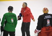 Hokejs, Latvijas izlases treneris Bobs Hārtlijs - 3