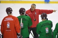 Hokejs, Latvijas izlases treneris Bobs Hārtlijs - 4