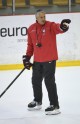Hokejs, Latvijas izlases treneris Bobs Hārtlijs - 8
