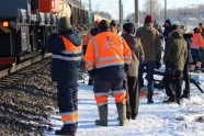 Ķegumā kravas vilciena un vieglā auto sadursmē divi bojāgājušie - 6