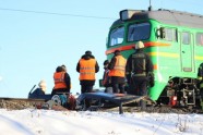 Ķegumā kravas vilciena un vieglā auto sadursmē divi bojāgājušie - 7