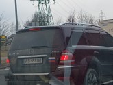 Mercedes ar RUS atribūtiku - 3