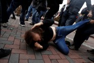 Kautiņi demonstrācijas 'Cilvēki Trampam' laikā Bērklijā - 4