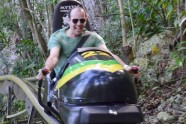 Jamaikas džungļu bobsleja trase - 8