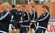 Latvijas nacionālās futbola izlases otrā treniņu diena Nionā - 8