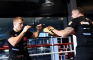Bokss: Mairis Briedis treniņā pirms cīņas ar Marko Huku