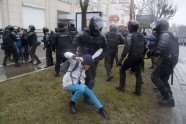 Baltkrievijā policija aiztur cilvēkus - 24