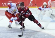 Latvijas hokejisti Hārtlija debijā 'sausā' zaudē Krievijas otrajai izlasei - 11
