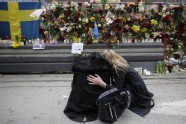 Stokholmā piemin teroraktā bojā gājušos - 13