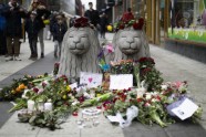 Stokholmā piemin teroraktā bojā gājušos - 15