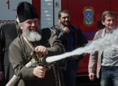 Krimas mācītāji dzēš uguni  - 1