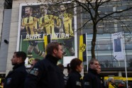 Sprādzienā cieš futbola komandas 'Borussia Dortmund' autobuss - 2