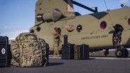 Aviācijas bāzē Lielvārdē ieradās trīs ASV Armijas helikopteri “Chinook” - 15