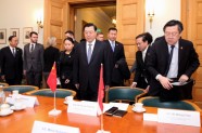 Ķīnas parlamenta spīkeris tiekas ar Latvijas amatpersonām - 10