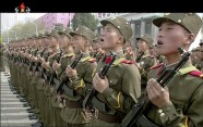 Ziemeļkorejas militārā parāde - 16