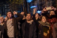 Pēc referenduma Turcijā svin un protestē - 1