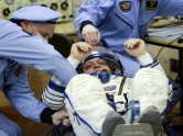 Astronauts un kosmonauts dodas uz SKS - 2