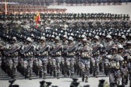Ziemeļkorejiešu karavīri ar spirālveida aptverēm  - 10