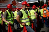 Streiks un demonstrācijas pret jauniem taupības pasākumiem Grieķijā - 13