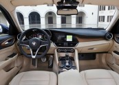 'Alfa Romeo Giulia' interjers - 18