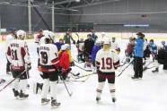 Slavenību hokeja treniņš - 3