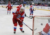 Vladimirs Putins piedalās Krievijas Nakts hokeja līgas paraugmačā - 3
