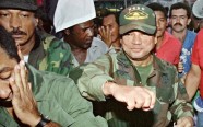 Panamas diktators Noriega - 7