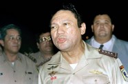 Panamas diktators Noriega - 11