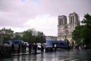 Uzbrukums pie Parīzes Dievmātes katedrāles - 3
