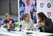 Teniss, Jeļenas Ostapenko preses konference - 5