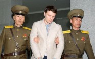 No Ziemeļkorejas ieslodzījuma atbrīvotais ASV students Oto Vormbīrs - 11