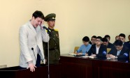 No Ziemeļkorejas ieslodzījuma atbrīvotais ASV students Oto Vormbīrs - 13