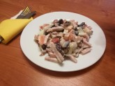 Pupiņu salāti ar žāvētu gaļu un šampinjoniem - 12