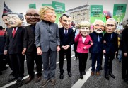 Hamburgā protestē pret G20 - 18