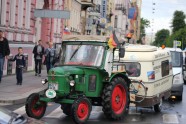 81 gadu vecs vācietis ar traktoru aizbrauc līdz Sanktpēterburgai - 13