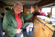 81 gadu vecs vācietis ar traktoru aizbrauc līdz Sanktpēterburgai - 15