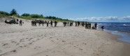 Spānijas karavīri dodas pārgājienā līdz Baltijas jūras līča piekrastei Carnikavas novadā - 16