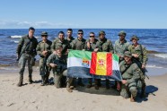 Spānijas karavīri dodas pārgājienā līdz Baltijas jūras līča piekrastei Carnikavas novadā - 18