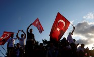 Turcijas puča gadadienas gājiens ar karogiem - 10
