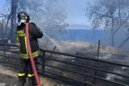 Savvaļas ugunsgrēki Itālijā - 6