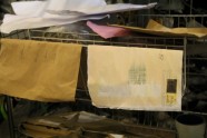 11:37 "Latvijas pasts" saņēmis 63 bojātus pasta sūtījumu maisus no Apvienotās Karalistes - 5