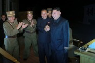 Ziemeļkorejā līksmo par jaunās raķetes izmēģinājumu - 10