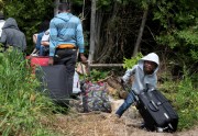 Haitieši migrē no ASV uz Kanādu - 15