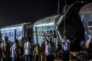 Divu pasažieru vilcienu sadursme Ēģiptē - 6